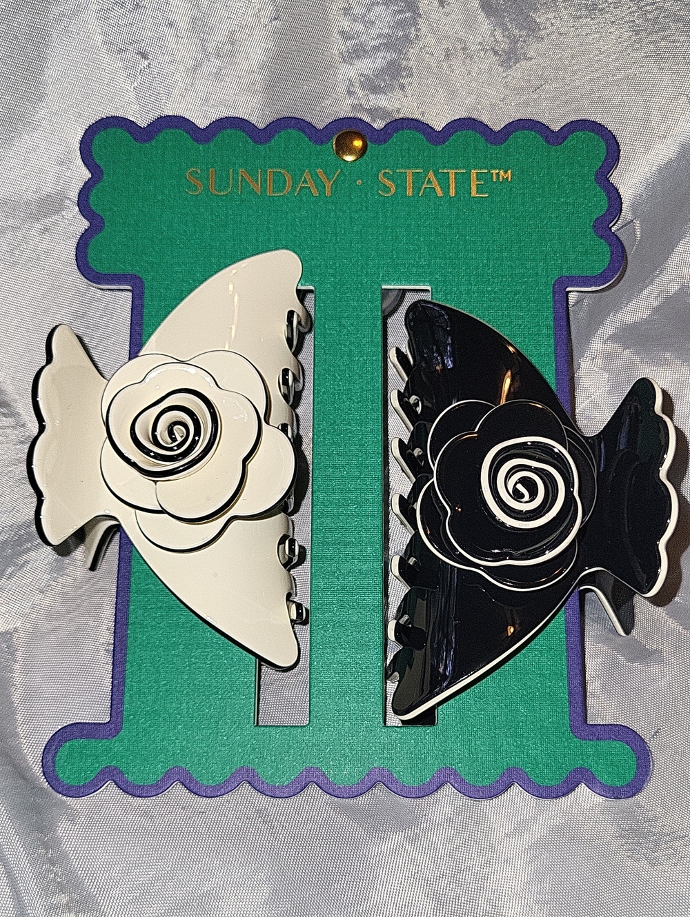 Black Cream Flower Hair Claw Clips - Set of 2 Brand New Ls M